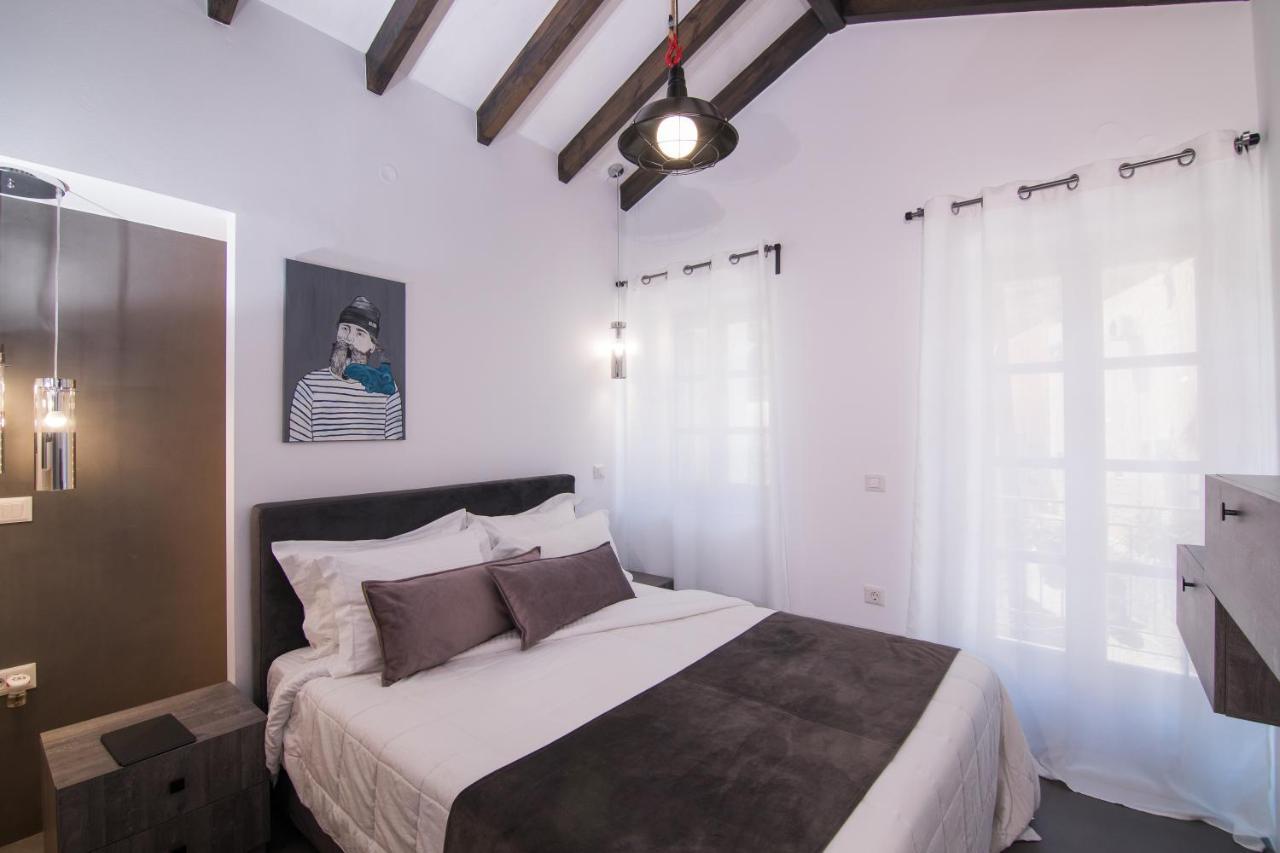 Ialemos Group Apartment Сими Екстериор снимка