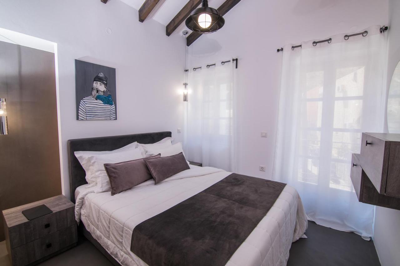 Ialemos Group Apartment Сими Екстериор снимка
